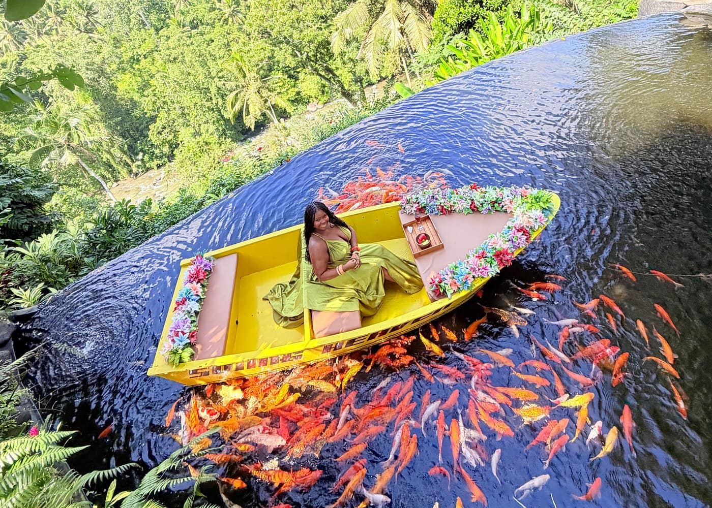 Ubud all inclusive - Bali swing, koi boat photo, monkey forest and waterfall Ubud tour 4