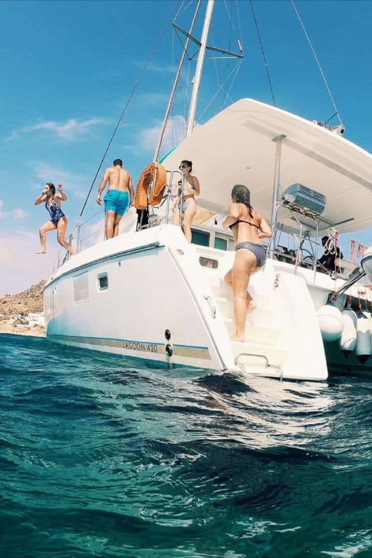 2hr Lisbon Luxury VIP Sunset and Wine Catamaran tour - Low season (nov - feb) 3