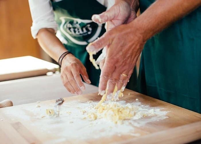 Florence Pizza or Pasta Class & Gelato Making at a Tuscan Farm 4