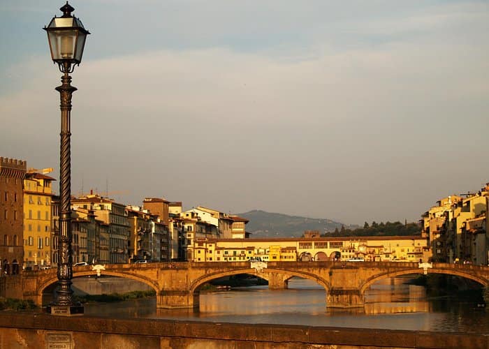6PM - Florence River Cruise on a Traditional Barchetto 4