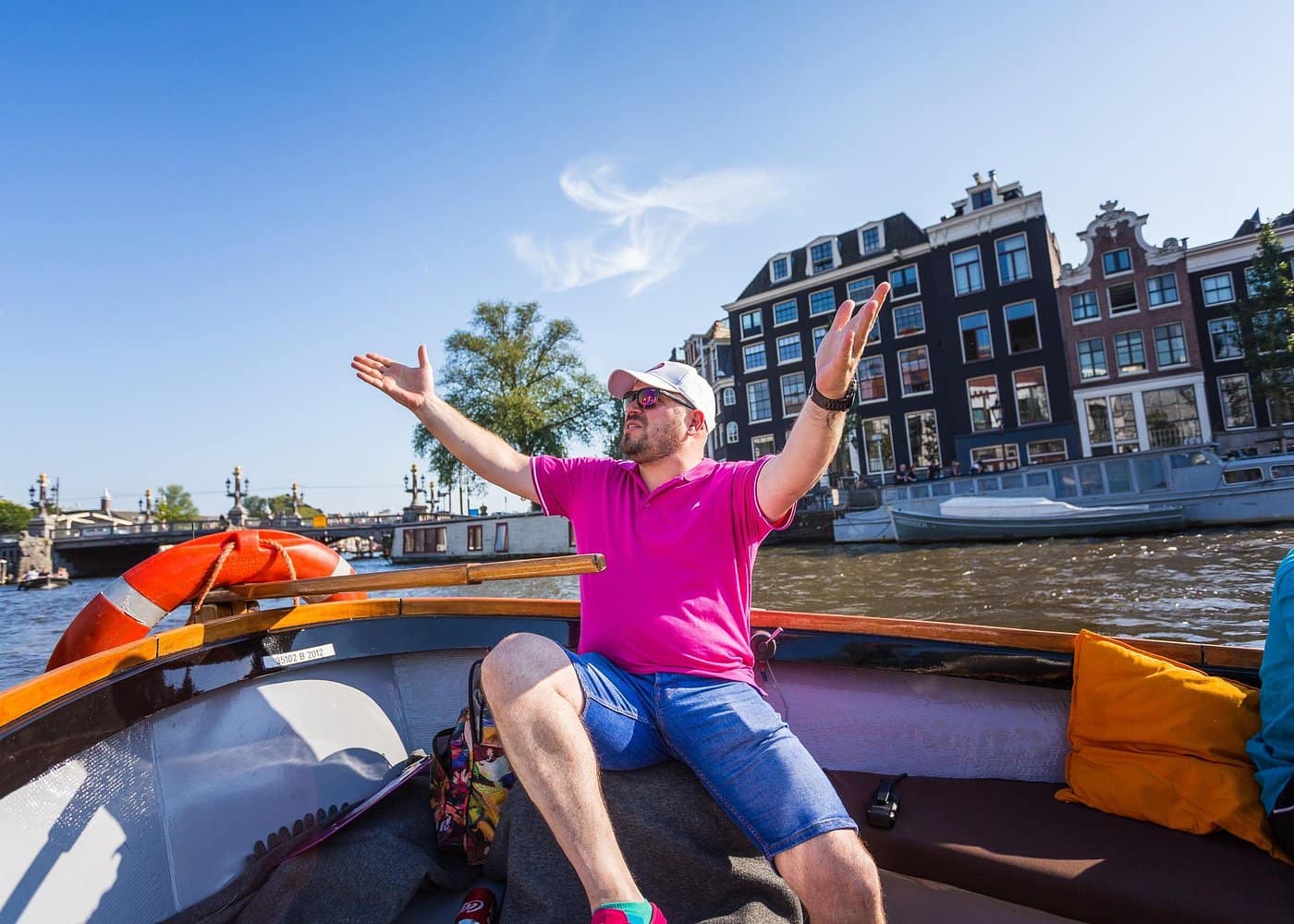 Amsterdam All-Inclusive 90-Minutes Canal Cruise by Captain Jack 4