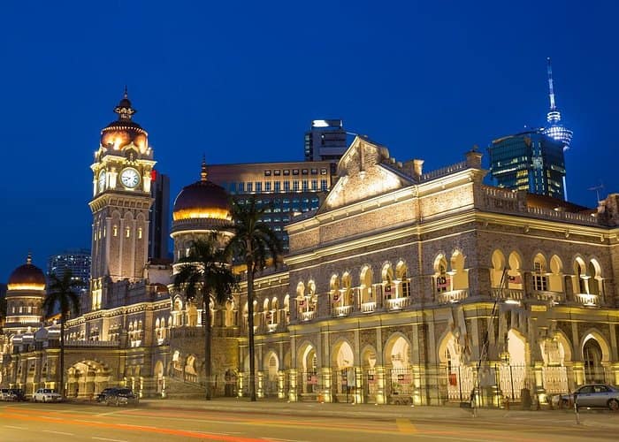 Minimum of 2 - Kuala Lumpur by Night: Cultural Sights, City Lights & Local Vibes 4