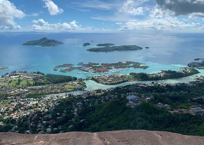 Minimum of 2 - Beautiful island tour 5-6 hours | Mahé, Seychelles | Private Tour 3