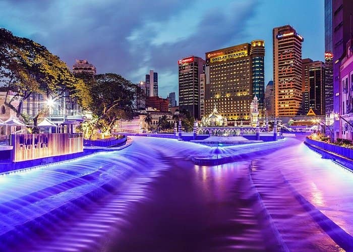 Minimum of 2 - Kuala Lumpur by Night: Cultural Sights, City Lights & Local Vibes